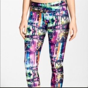 Onzie City Lights Cropped Leggings